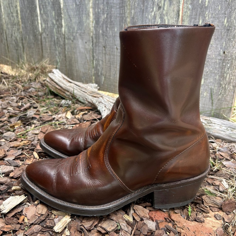 Durango Mens Brown Leather Western Size 7.5 Boots Pointed Toe Oil Resistant